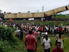 Seven Persons Killed As Train Crashes In India
