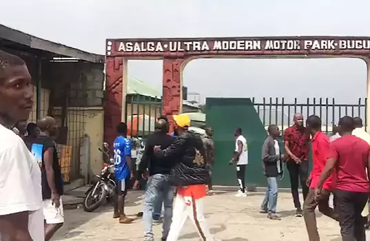 Rivers Youths Storm Council Secretariats, Want Chairmen To Vacate