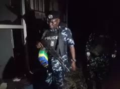 Abuja Angry Mob Sets Corpse Of Suspected Robber On Fire After Death Of Policeman