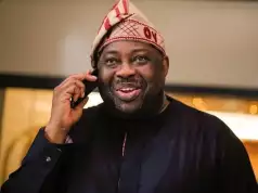 Dele Momodu Intervenes In Davido And Sophia’s Custody Dispute, Urges Restraint On Social Media Dele Momodu Intervenes In Davido And Sophia's Custody Dispute, Urges Restraint On Social Media