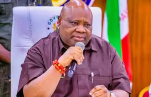 Gov. Adeleke Faults Police Arrest Of SSG, Five Others In Osun Gov. Adeleke Faults Police Arrest Of SSG, Five Others In Osun