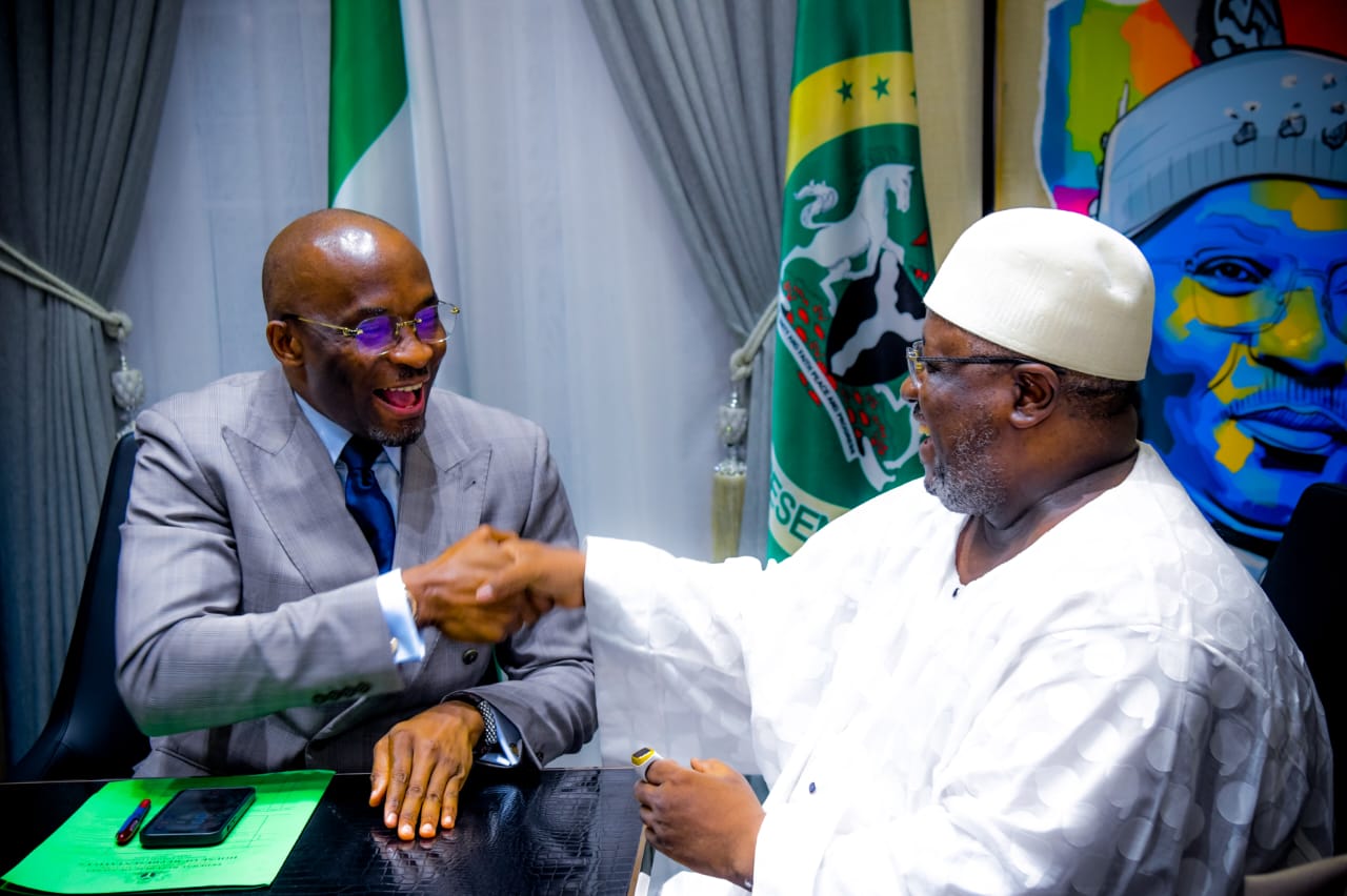 Deputy Speaker Hosts Emir Of Bauchi As Traditional Ruler Wants North-South Collaboration (Photos)