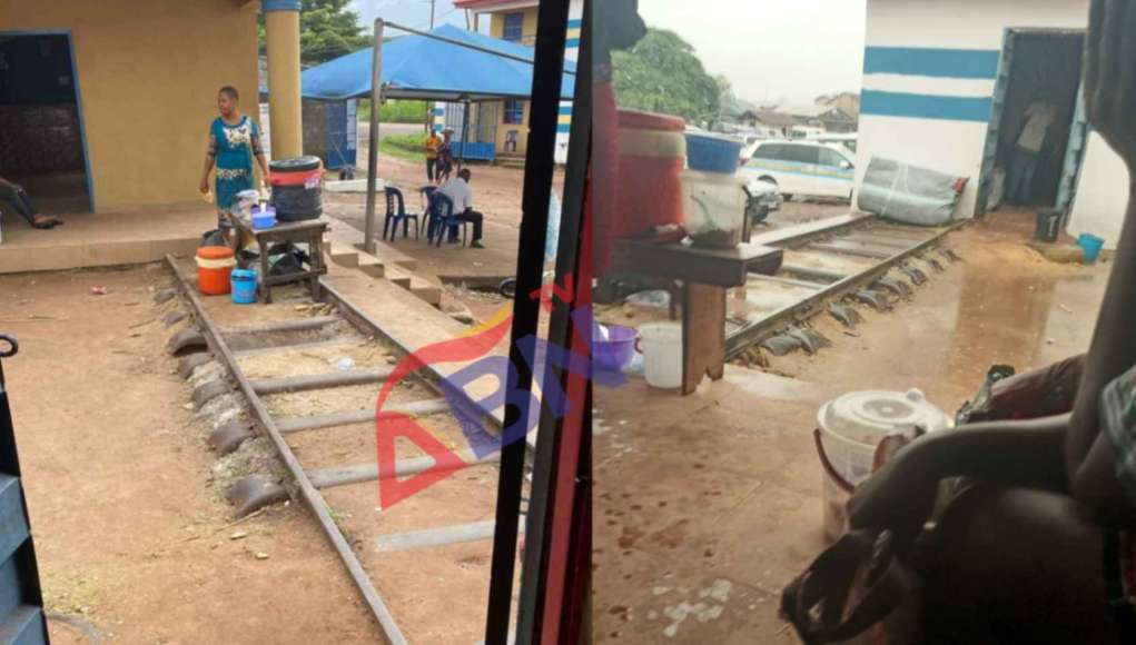 Outrage As Office Building Is Found On Abia Rail Track (Photos, Video)