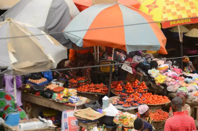 Reduce Prices Of Items Within One Month, FG Tells Traders Rising Insecurity, Global Conflicts Could Escalate Food Inflation, LCCI Warns