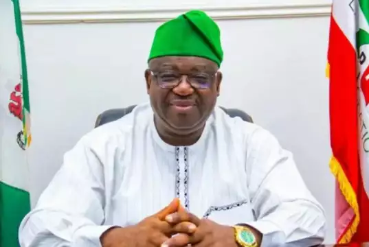 Governor Caleb Mutfwang Reviews Curfew Governor Caleb Mutfwang Reviews Curfew