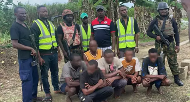 Navy Nabs 6 Suspected Oil Thieves In Bayelsa, Recovers Stolen Crude