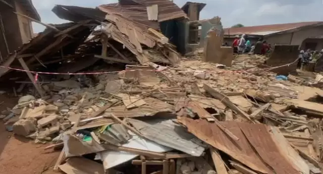 Building Collapse Kills Ten In Oyo, Several Injured