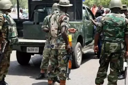 Army Takes Down Bandit, Arrests 23, Seizes Weapons In Taraba Army Takes Down Bandit, Arrests 23, Seizes Weapons In Taraba
