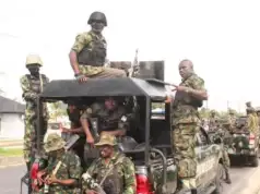 Gunmen ∆ttack Soldiers At Checkpoint In Abia, K!ll Two (Video) Gunmen ∆ttack Soldiers At Checkpoint In Abia, K!ll Two (Video)