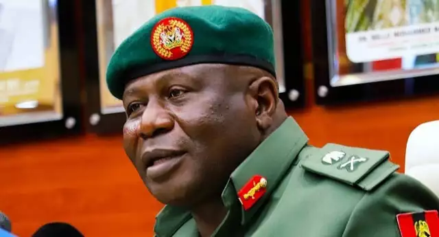 Army Chief Oluyede Relocates To Benue With PSOs Amid Herdsmen Attacks Be Prepared To Tackle Terrorism, Insurgency – Army Chief Tells Recruits
