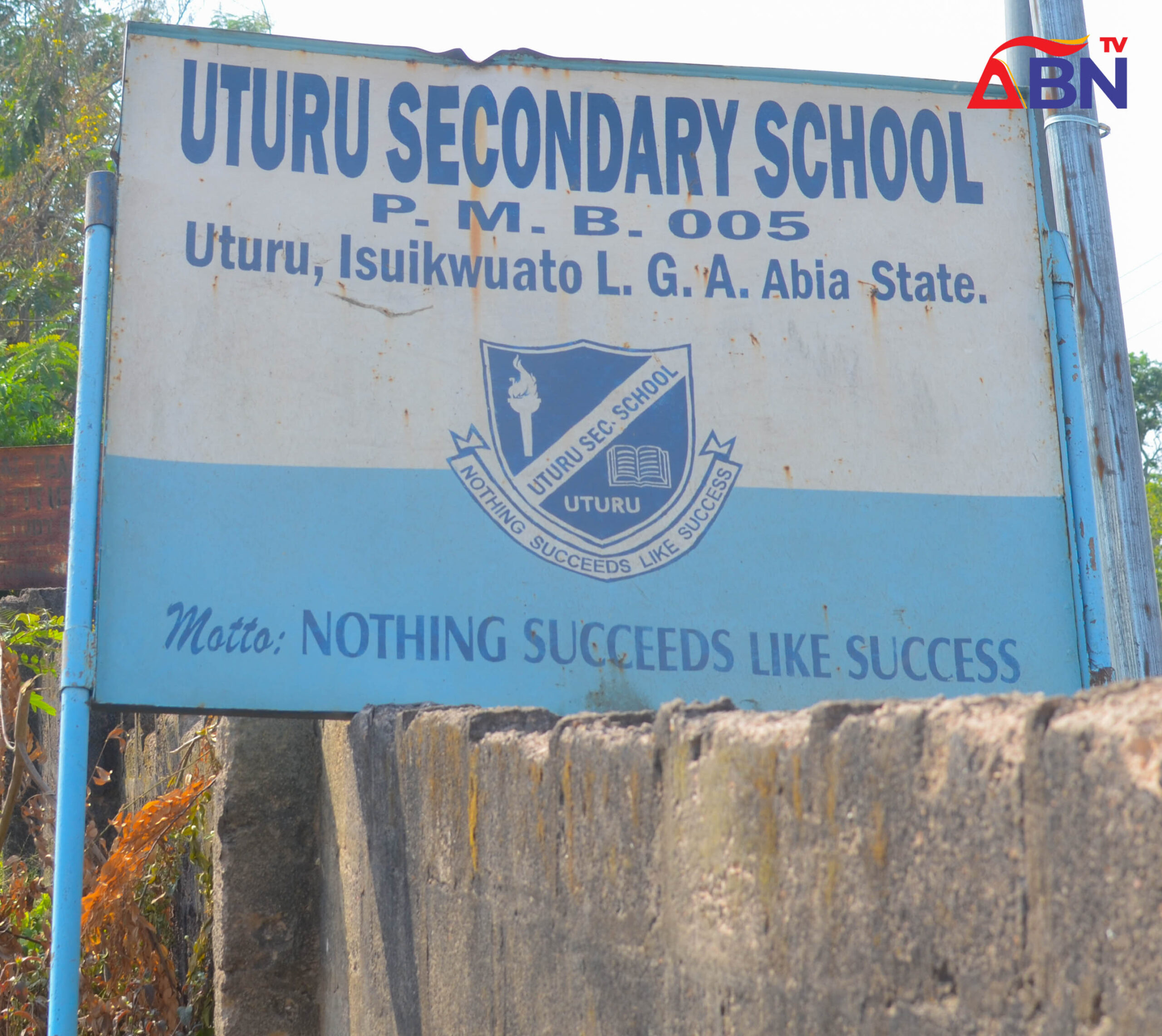 Hon. Amobi Ogah Flags Off ₦1.4 Billion Infrastructure Upgrade For Uturu Secondary School, Distributes School Materials To Students (Photos, Video)