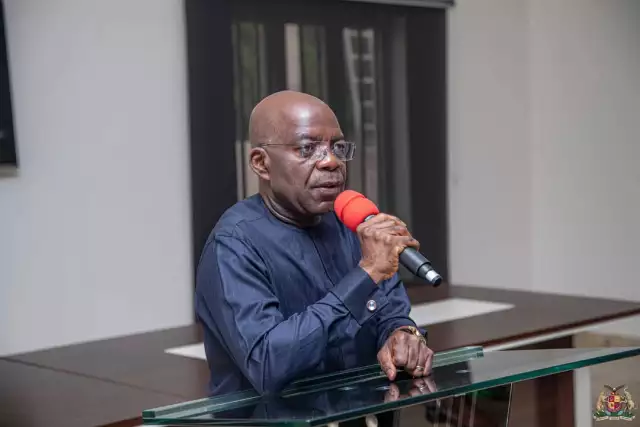 Gov Otti Orders Review Of Minimum Wage Salary Structure, Pledges Timely December, 13th Month Payments Gov Otti Orders Review Of Minimum Wage Salary Structure, Pledges Timely December, 13th Month Payments