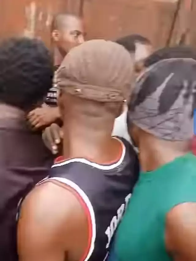 Man Claims Loss Of Manhood After Receiving Money From Stranger In Aba (Video) Man Claims Loss Of Manhood After Receiving Money From Stranger In Aba (Video)