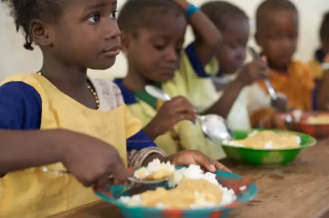 FG To Spend N100bn On School Feeding In 2025