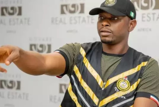 VIO Chief Warns Motorists Against Harmattan Hazards VIO Chief Warns Motorists Against Harmattan Hazards