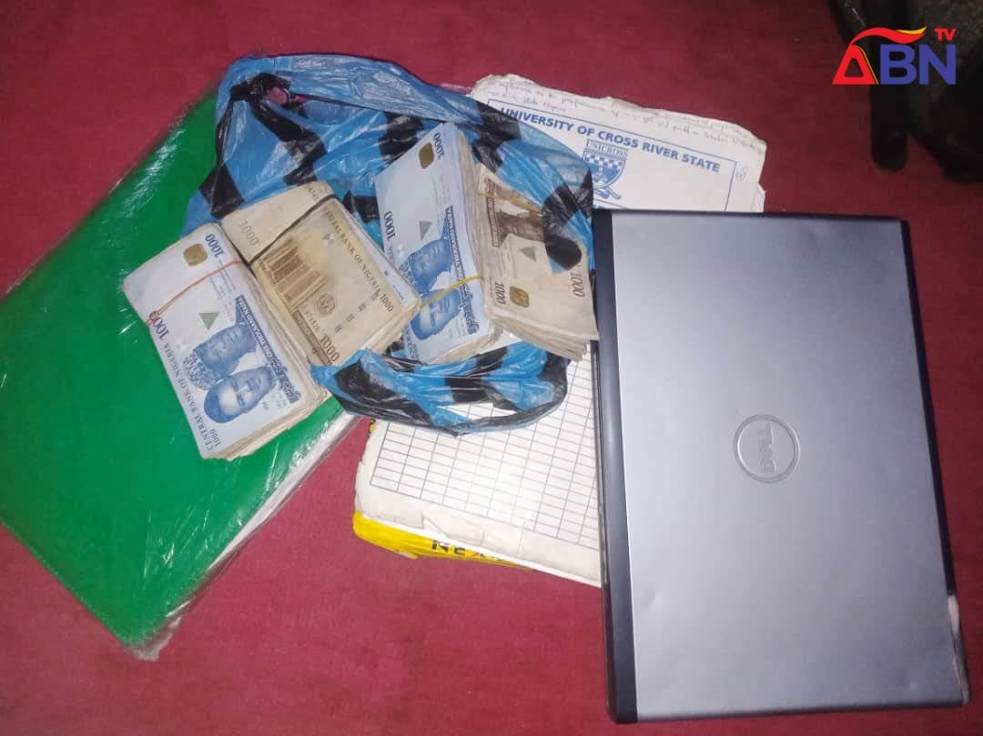 Tricycle Rider Rider Returns Lost Bag Containing ₦470,000, Laptop, Valuables In Abia (Video)