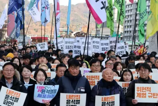 South Korean Opposition Pushes For President’s Impeachment South Korean Opposition Pushes For President's Impeachment