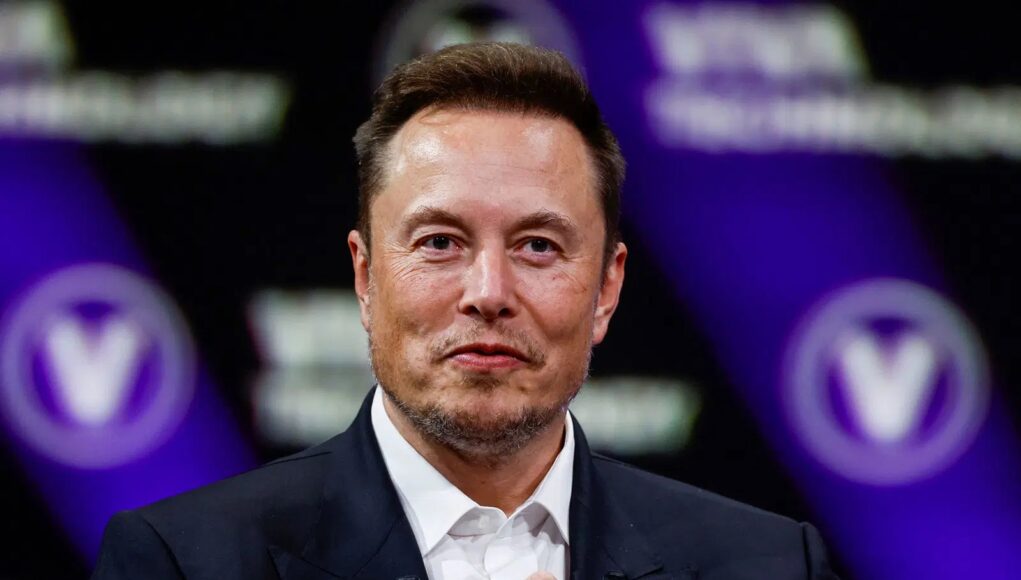 Elon Musk Congratulates Bezos On Successful Launch Of New Glenn Rocket