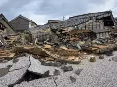 Earthquake Hits Japan, Tsunami Warning Issued Earthquake Hits Japan, Tsunami Warning Issued