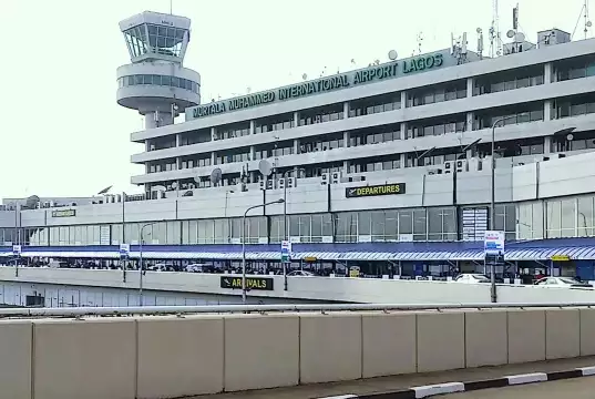 85 Nigerians Deported From The US Arrive In Lagos Today 85 Nigerians Deported From The US Arrive In Lagos Today