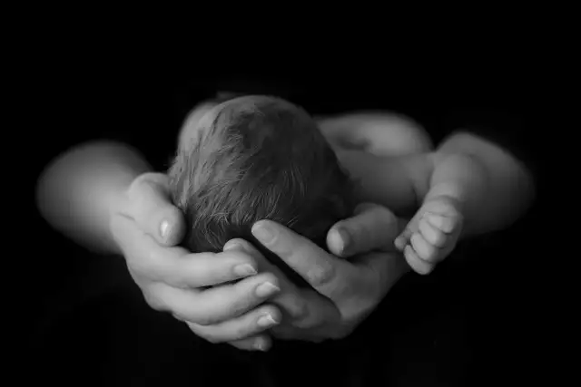 Young Mother Allegedly Throws Newborn To Death From Hotel Window Young Mother Allegedly Throws Newborn To Death From Hotel Window