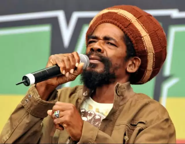 Reggae Star, Cocoa Tea Is Dead Reggae Star, Cocoa Tea Is Dead
