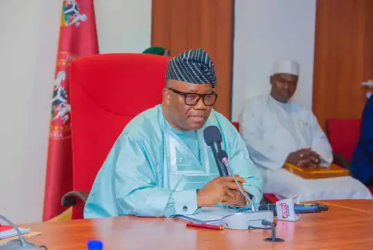 Akpabio Urges Nigerians ‘Not To Give-up Hope’, Encourages Prayer Sessions Akpabio Urges Nigerians 'Not To Give-up Hope', Encourages Prayer Sessions