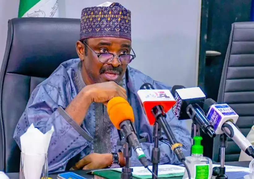 FG Sets Up Committee To Tackle Trailer, Tanker Road Accidents