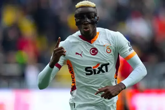 Chelsea Begin Crucial Talks Over Osimhen’s Salary Al Hilal Intensify Pursuit Of Osimhen
