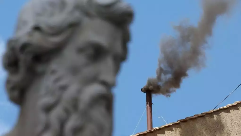 No Pope Yet As Black Smoke Rises Again From Vatican (Video)