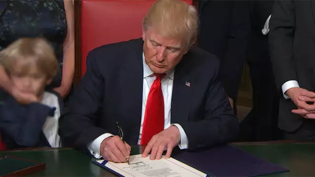 Trump Plans To Terminate Federal Ties With Harvard Judge Stops Trump’s International Student Ban