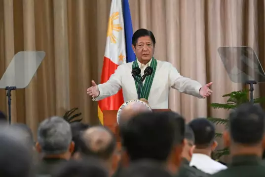 Philippines Votes Amid Political Feud, Violence Fears Philippines Votes Amid Political Feud, Violence Fears