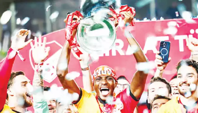 Juve’s Rejection Reignites Race For Osimhen Juve's Rejection Reignites Race For Osimhen