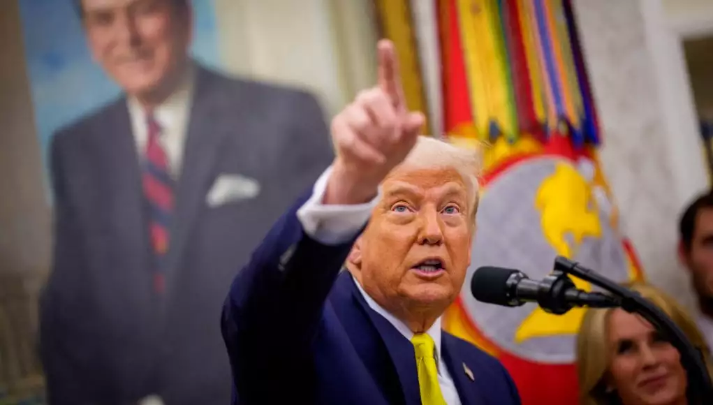 Trump Forbids 12 Nation's Citizen Entry To United States