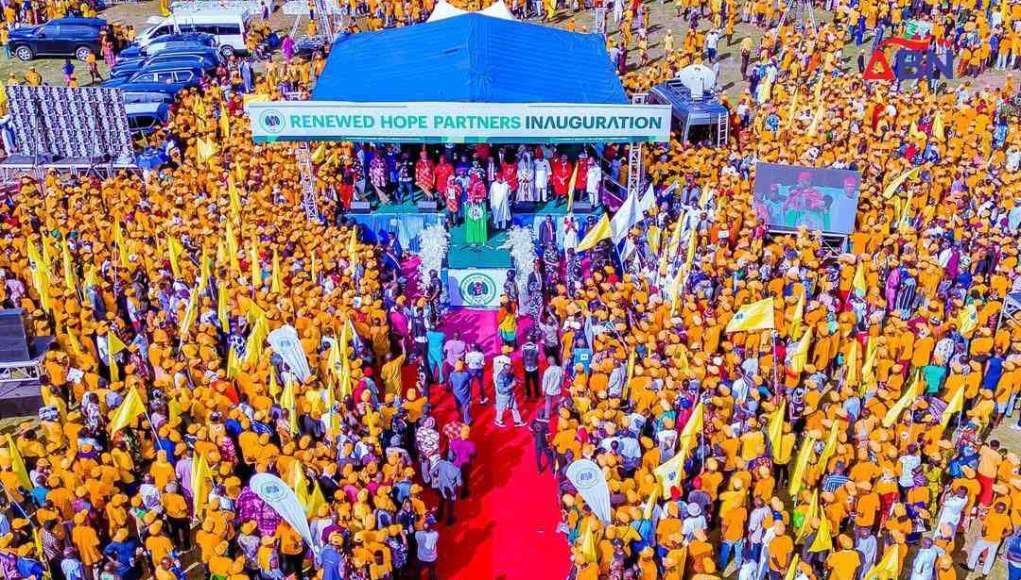 Over 20,000 Join Renewed Hope Partners In Abia As Kalu Rallies Grassroots For Tinubu’s Vision (Photos + Video)