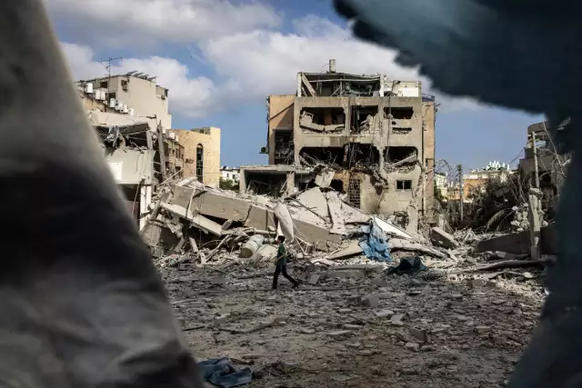 Iran Missile Strike Destroyed US Embassy’s Building Iran Missile Strike Destroyed US Embassy's Building