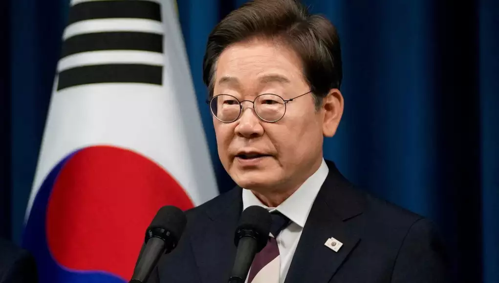 Americans Arrested In South Korea Amid Attempt To Send Rice, Bibles To North Korea