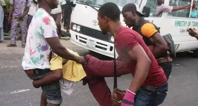 Sanwo-Olu Promise To Probe LASTMA Officials Attackers Sanwo-Olu Promise To Probe LASTMA Officials Attackers