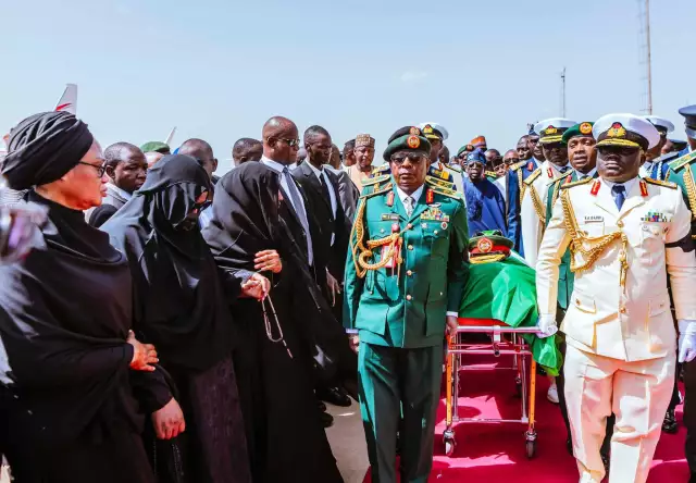 Remains Of Late Buhari Arrives At Daura Residence Remains Of Late Buhari Arrives At Daura Residence