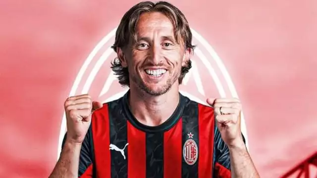 Luka Modric Completes Move To Milan On One-Year Deal Luka Modric Completes Move To Milan On One-Year Deal