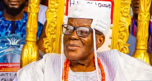 Olubadan Of Ibadan, Oba Owolabi Olakulehin, Dies At 90 Olubadan Of Ibadan, Oba Owolabi Olakulehin, Dies At 90