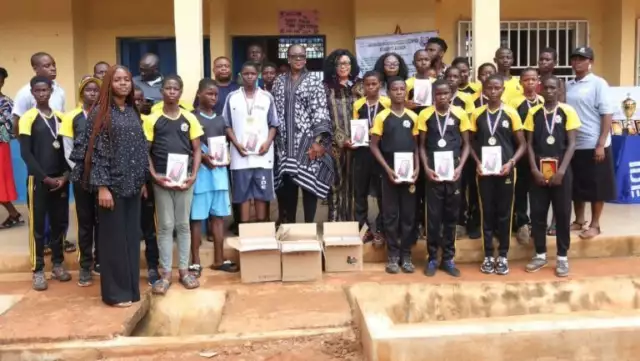 MTN Supports Anambra Schools’ Digital Literacy Agenda With Tablet MTN Supports Anambra Schools’ Digital Literacy Agenda With Tablet