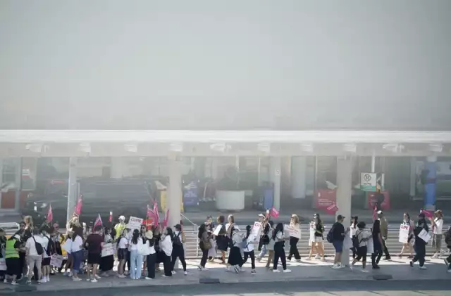 Air Canada Flight Attendants End Strike After Reaching ‘Tentative’ Deal Air Canada Flight Attendants End Strike After Reaching ‘Tentative’ Deal
