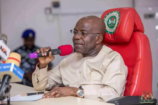 Abia Govt Onboards 5,394 Teachers, Adjusts Postings For Efficiency — Governor Otti (Video) Abia Govt Onboards 5,394 Teachers, Adjusts Postings For Efficiency — Governor Otti (Video)
