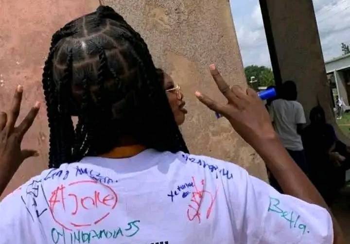 Signout Netizens Slams Sign-out Ban Across Nigeria