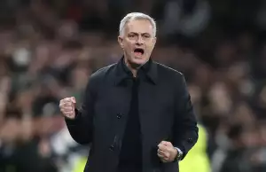 Mourinho’s Benfica Unbeaten But Finishes Third In Title Race Mourinho's Benfica Unbeaten But Finishes Third In Title Race