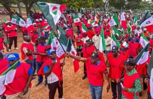 Labour Gives Friday Deadline To FG Over 3-Month Unpaid Wage Award, Others Labour Gives Friday Deadline To FG Over 3-Month Unpaid Wage Award, Others
