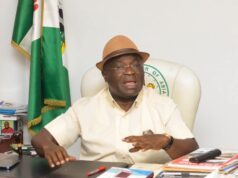 “Don’t Rejoice Yet” — Ex-Governor Ikpeazu Tells Rivals Mocking PDP’s Woes "Don't Rejoice Yet" — Ex-Gobernor Ikpeazu Tells Rivals Mocking PDP’s Woes