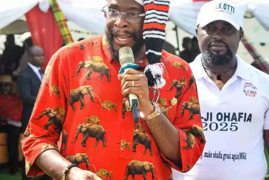 Hon. Ibe Osonwa Graces 2025 Iri-Ji Ohamoha Festival, Applauds Organizers For Preserving Ohafia Heritage (Photos) Hon. Ibe Osonwa Graces 2025 Iri-Ji Ohamoha Festival, Applauds Organizers For Preserving Ohafia Heritage (Photos)