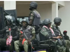 Aso Villa Heavily Guarded Over #FreeNnamdiKanu Protest In Abuja Aso Villa Heavily Guarded Over #FreeNnamdiKanu Protest In Abuja